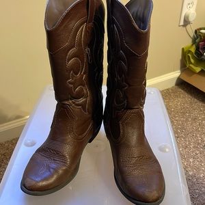 Cat & Jack Boots, Size 5
